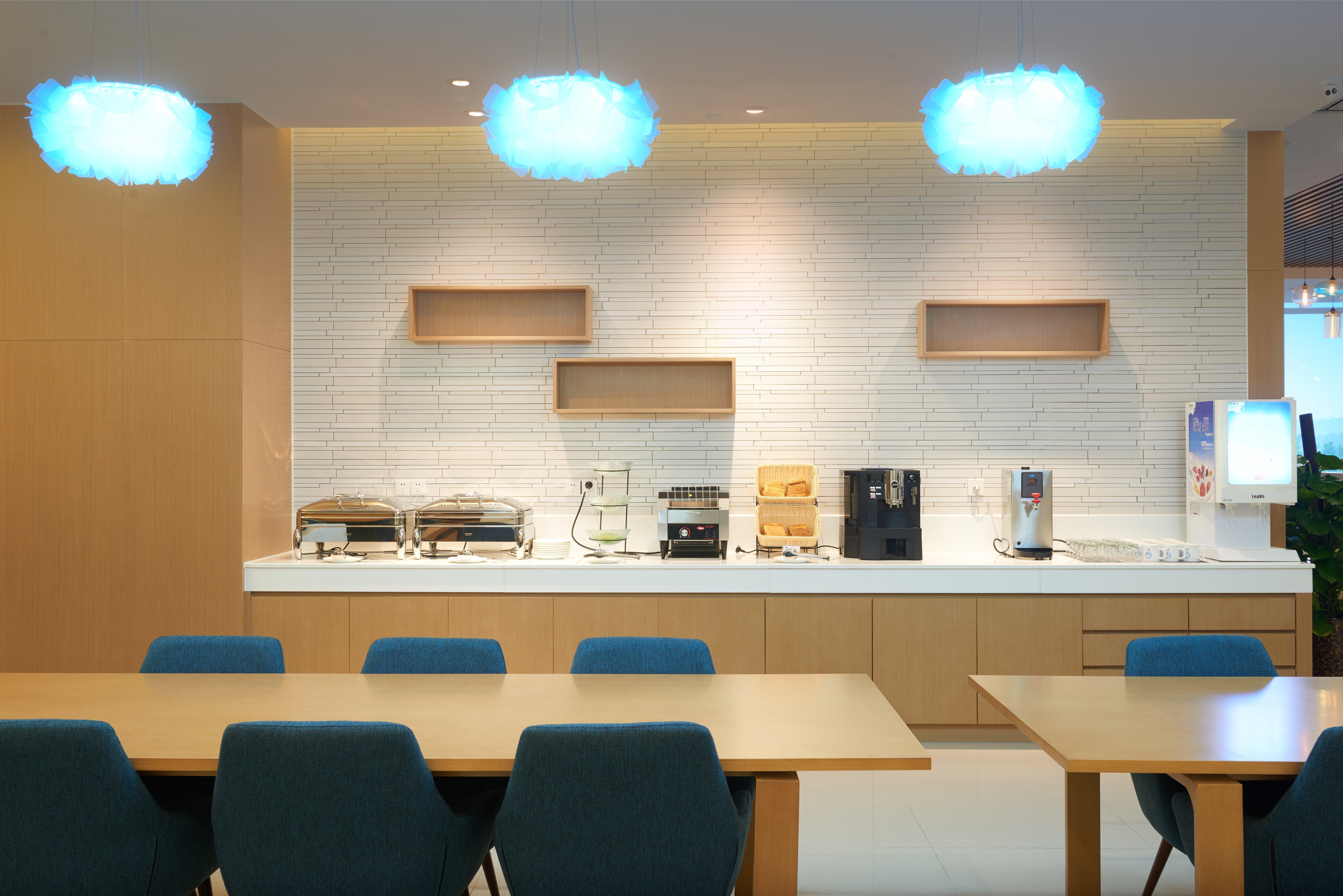Holiday Inn Express Luoyang Yichuan By Ihg Kültér fotó
